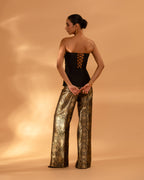 Zaar Set in Black and Gold.